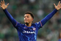 B体育-17-18赛季英超球队球衣设计全收录